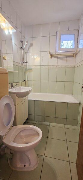 Drumul Taberei, metrou R.Doamnei, bloc reabilitat, et.5, 2 lifturi, mobilat